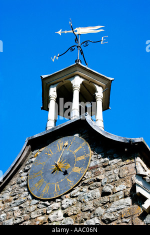 La tour de l'horloge à Avebury Manor Wiltshire Banque D'Images