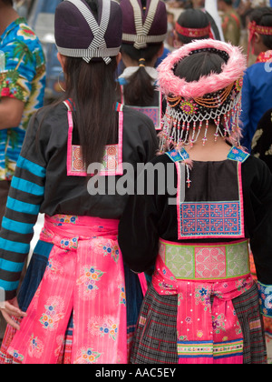 Vue arrière des vêtements Hmong Laos Luang Prabang Banque D'Images