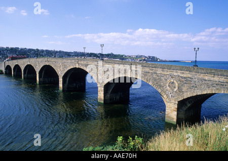 Banff, pont-route, région de Grampian, Écosse, Royaume-Uni, sept arches, Voyage, tourisme, rivière Deveron, littoral, Écossais côtières Banque D'Images