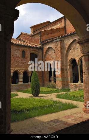 Cloître, l'abbaye de Vezzolano Banque D'Images