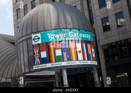 Tower Gateway parois extérieures de la station Tower Hill London GB Royaume-Uni DLR (Docklands light railway) Banque D'Images