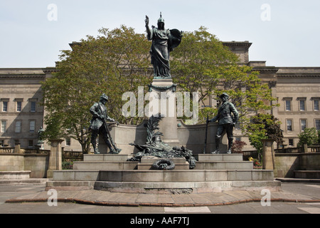 Monument aux Rois Régiment Liverpool Liverpool Jardins St Johns Banque D'Images