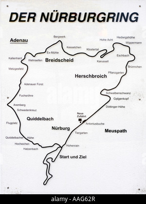 En dehors de la carte Anneau Nordschleife l'accès du public à l'entrée du Nurburgring Allemagne Europe Banque D'Images