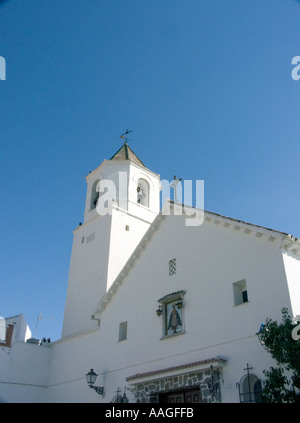 L'église paroissiale de San Andrés (Apostpol Apôtre Saint André) dans la ville de Sedella, Andalousie, Espagne, Europe, Banque D'Images