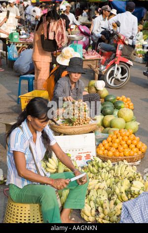 Marché russe Phnom Penh Cambodge Banque D'Images