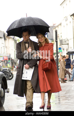 Matthew Rhys et Sienna Miller filmer l'histoire de la vie de Dylan Thomas, Lampeter Ceredigion Pays de Galles UK Banque D'Images