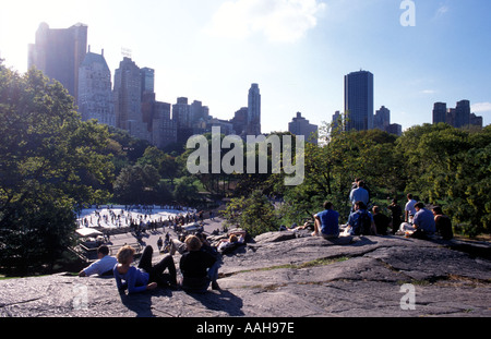Soleil dans Central Park à la fin de l'été début de l'automne Banque D'Images