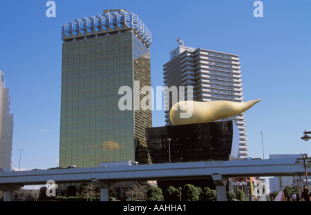 Japon Tokyo Asahi Brewery Building avec Komagata artwork Flamme D ou dor Banque D'Images