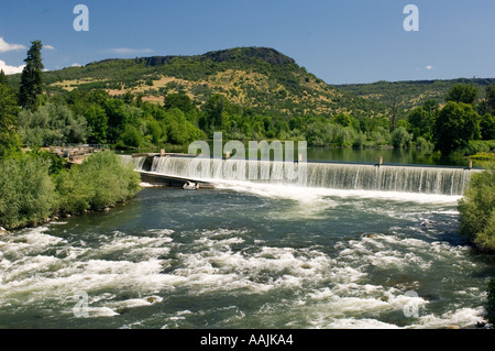 USA OREGON. Montagnes Siskiyou. ROGUE RIVER, Gold Ray Dam Banque D'Images