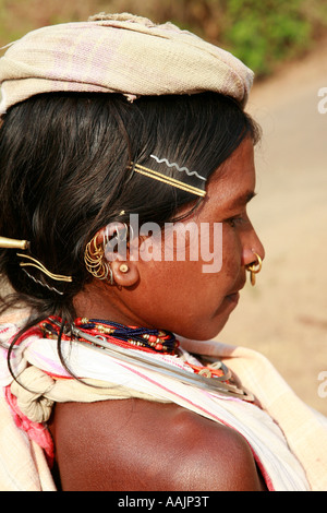 À Tribeswomen le marché à Bissamcuttack, Chatikona, près de Mirbel, Orissa, Inde Banque D'Images