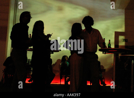 En attente d'une audience fashion show à Berlin Allemagne Banque D'Images