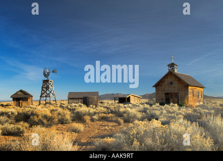 Rock Fort Homestead Village avec pioneer historique bâtiments Rock Oregon Banque D'Images