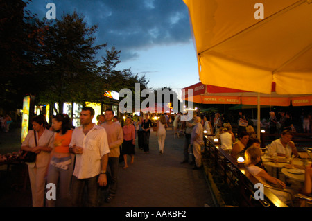 La vie nocturne d'Odessa, vulitsya Deybasivska street Banque D'Images