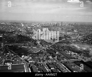 1950 Vue aérienne de Philadelphia Pennsylvania USA À AU NORD-EST DU SUD-OUEST Banque D'Images