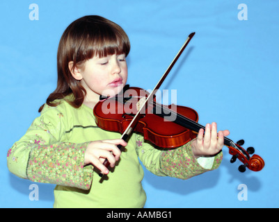 Jouait du violon Banque D'Images