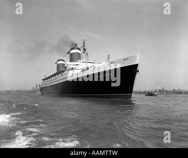 1950 SS UNITED STATES VOYAGEUR PAQUEBOT À VAPEUR Banque D'Images