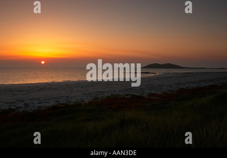 Coucher de soleil sur plage sur South Uist Banque D'Images