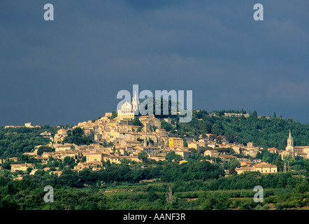 Village de Bonnieux, Vaucluse, Luberon, France, Europe Banque D'Images