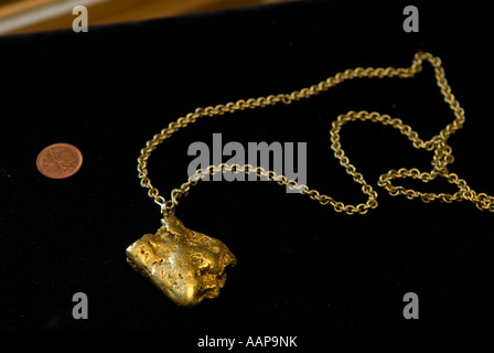 Collier de pépites d'or Géant Banque D'Images