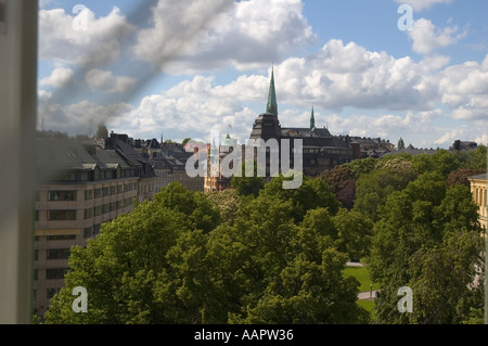 La Suède, Stockholm, Humlegarden, à partir de la fenêtre d'Lydmar Hotel Banque D'Images