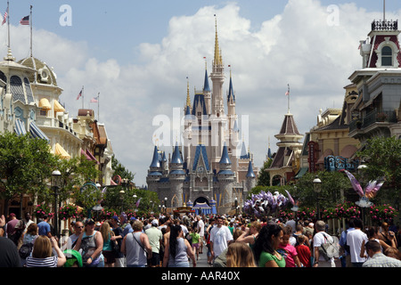 Château de Cendrillon au Magic Kingdom de Disney Banque D'Images