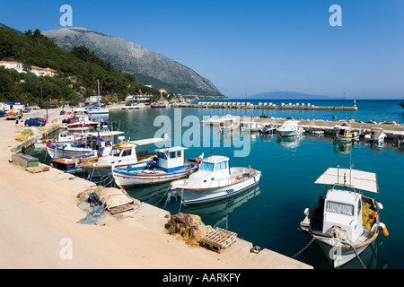 Port de Poros, Kefalonia, îles Ioniennes, Grèce Banque D'Images