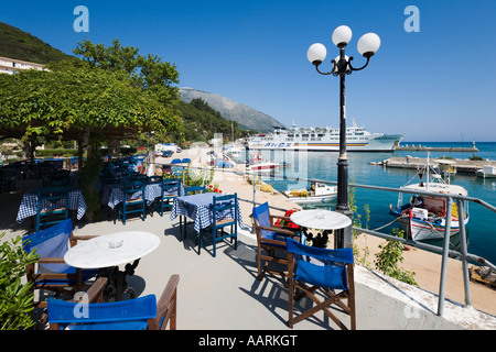 Taverne en bord de mer, Poros, Kefalonia, îles Ioniennes, Grèce Banque D'Images