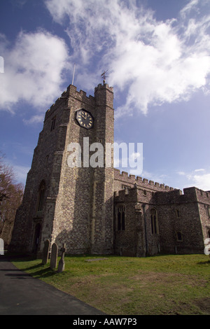 L'église St Mary diocèse de Canterbury dans le 15e siècle l'attrayant village de Chilham Angleterre Kent