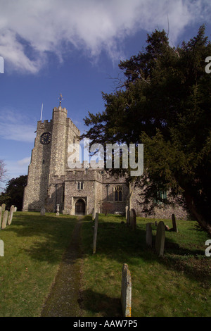 L'église St Mary diocèse de Canterbury dans le 15e siècle l'attrayant village de Chilham Angleterre Kent
