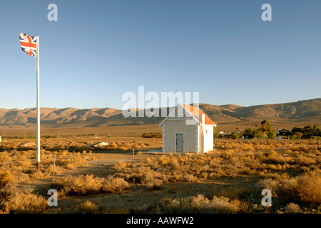 Union Jack voler en dehors de la petite ville de Matjiesfontein dans la région du Karoo, Afrique du Sud de la province. Banque D'Images