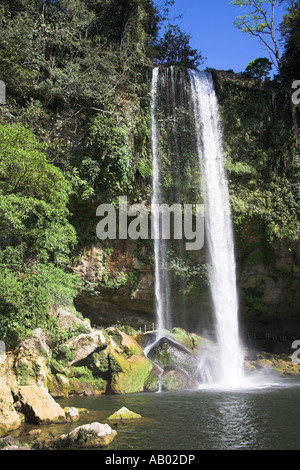 Cascada Misol Ha Misol Ha, Cascade, près de Palenque, Chiapas, Mexique Banque D'Images