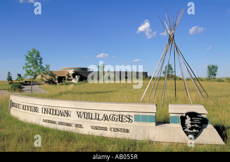 1803 Elk256 Dakota du Nord villages indiens de la rivière Knife NHS Visitor Centre Banque D'Images