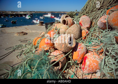 Europe Portugal Algarve Sagres Harbour des casiers à homard Banque D'Images