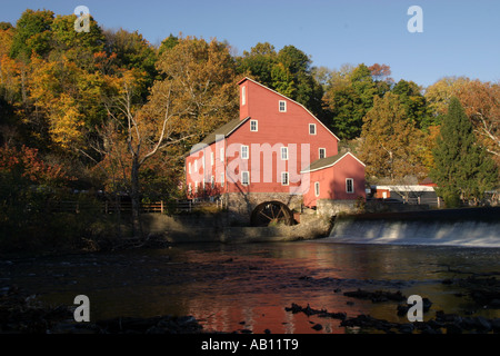 Clinton's monument Moulin Rouge, situé dans Hunterdon County, New Jersey, États-Unis États-Unis d'Amérique Banque D'Images