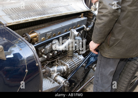 Sous le capot de voiture Bugatti vétéran classic vintage Banque D'Images