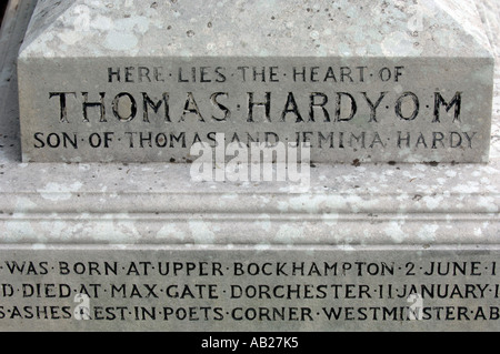 Tombe de Thomas Hardy dans Stinsford dans Dorset UK Grande-Bretagne Banque D'Images