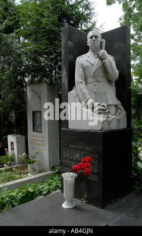 Tombes des généraux russes, cimetière Novodevichiy, Moscou Banque D'Images