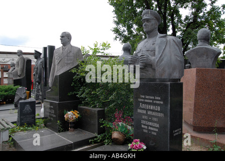 Tombes des généraux russes, cimetière Novodevichiy, Moscou Banque D'Images