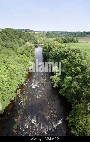 La vallée de la rivière Dee et vue de l'Aqueduc de Pontcysyllte au Pays de Galles Banque D'Images