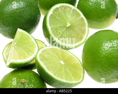 Close up lime citron vert citron vert lime slice découpe découpe Banque D'Images