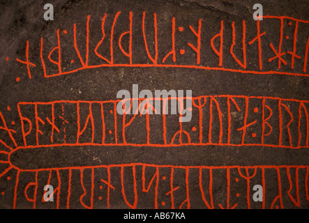 Rune, runes, pierre runique, la pierre ancienne, ancien alphabet, langue ancienne, Viking, artefact héritage viking, le musée national, Copenhague, Danemark Banque D'Images