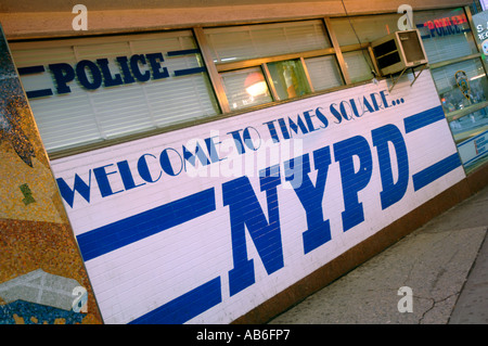 La gare de NYPD, Times Square. Banque D'Images