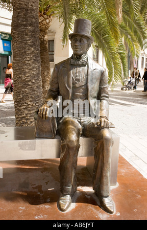 Malaga, Costa del Sol, Espagne. Statue de Hans Christian Andersen Banque D'Images