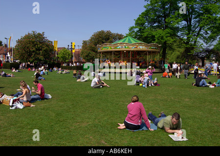Bancroft Gardens Printemps à Stratford upon Avon, Warwickshire, Angleterre Banque D'Images