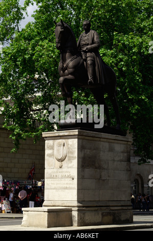 Statue du maréchal Haig Whitehall London England Banque D'Images