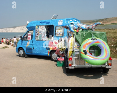 Ice Cream Van et remorque jouet à Compton Chine Compton Bay Île de Wight Banque D'Images