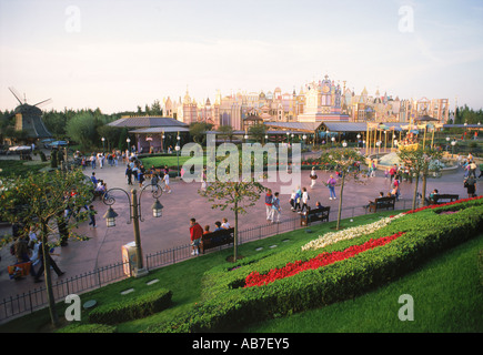 À Euro Disneyland Euro Disney Resort sunset lumière près de Paris Banque D'Images