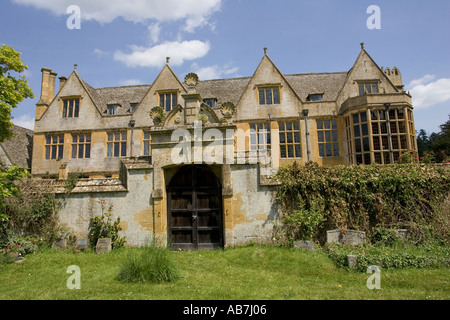 Manoir Stanway construit en 1630 dans l'architecture d'époque de style jacobéen Guiting pierre jaune Stanton Cotswolds UK Banque D'Images