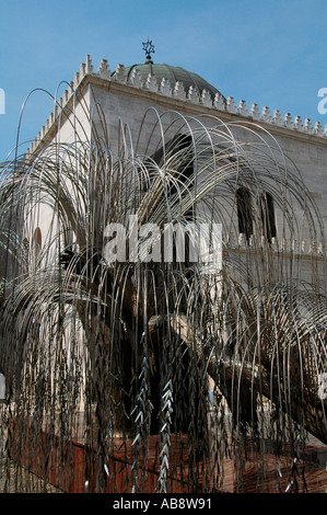 Holocaust Memorial derrière la Synagogue de la rue Dohany dans Erzsebetvaros, le 7ème arrondissement de Budapest Hongrie Banque D'Images