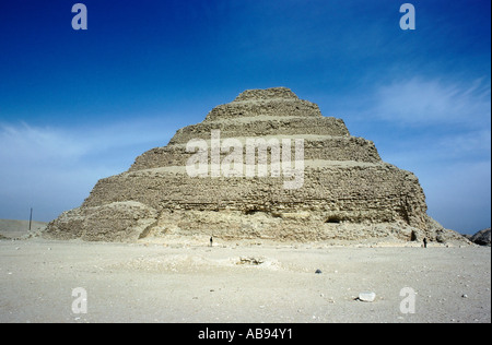 La Pyramide à Sakkara ou Saqqara Banque D'Images